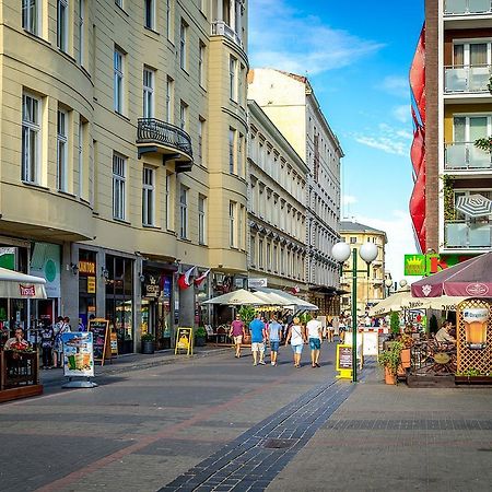 Elegant Apartment Chmielna Promenade Warschau Exterior foto