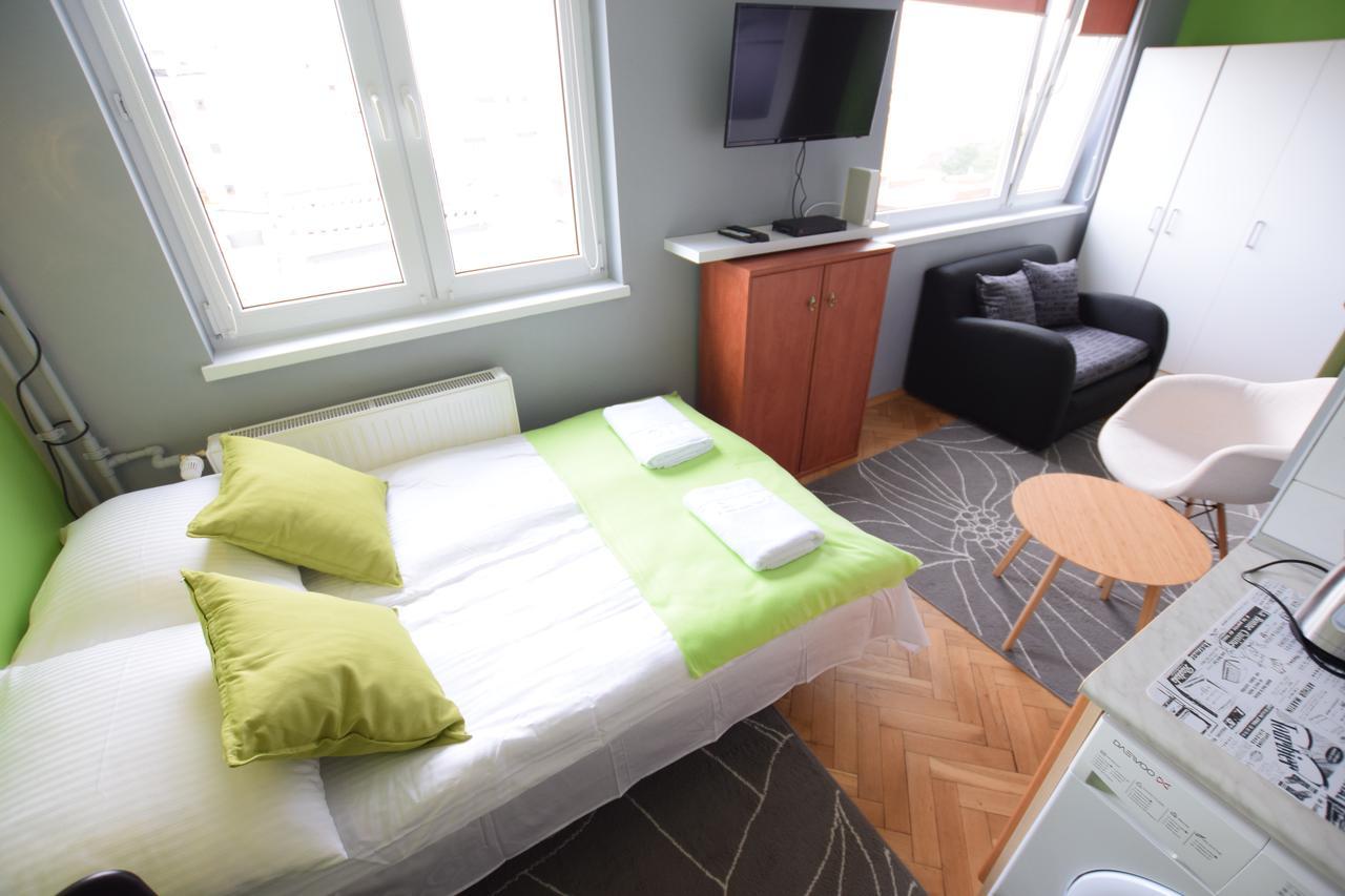 Elegant Apartment Chmielna Promenade Warschau Exterior foto